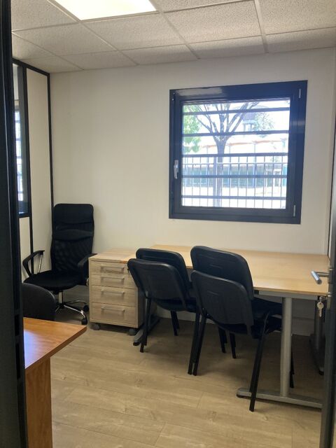   Bureau 