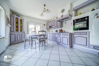  Maison à vendre 8 pièces 225 m²