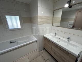  Maison � vendre 6 pi�ces 150 m�