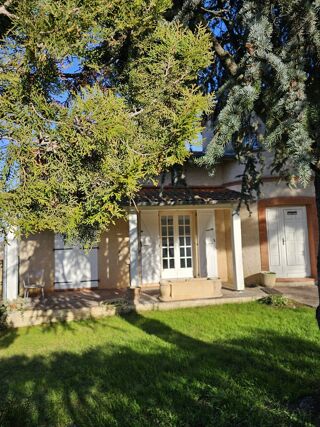  Villa  vendre 7 pices 170 m