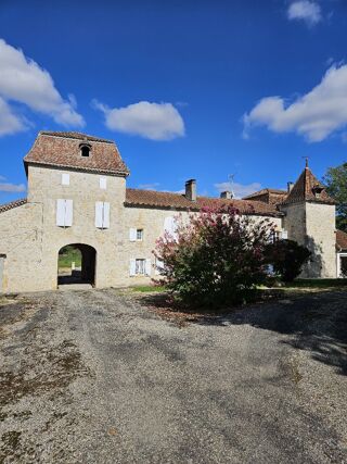  Maison � vendre 14 pi�ces 400 m�