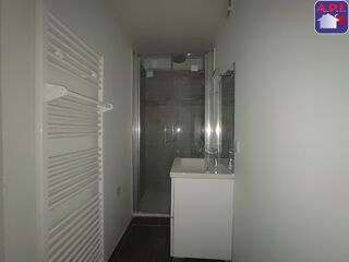  Appartement à louer 2 pièces 36 m²