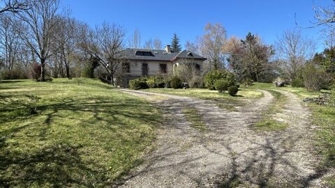   Maison et terrain Villa - 7 pi�ce(s) - 196 m�