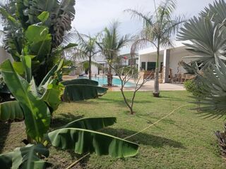  Maison � vendre 9 pi�ces 320 m� Nguerigne