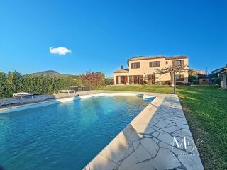  Villa � vendre 8 pi�ces 180 m�