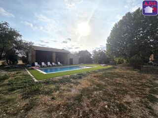  Villa à vendre 12 pièces 373 m²