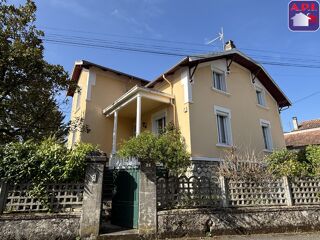  Maison � vendre 9 pi�ces 229 m�