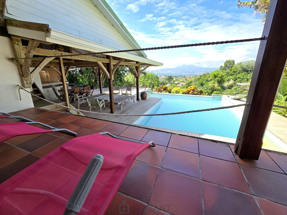 � vendre  Villa Les Trois-�lets (97229)