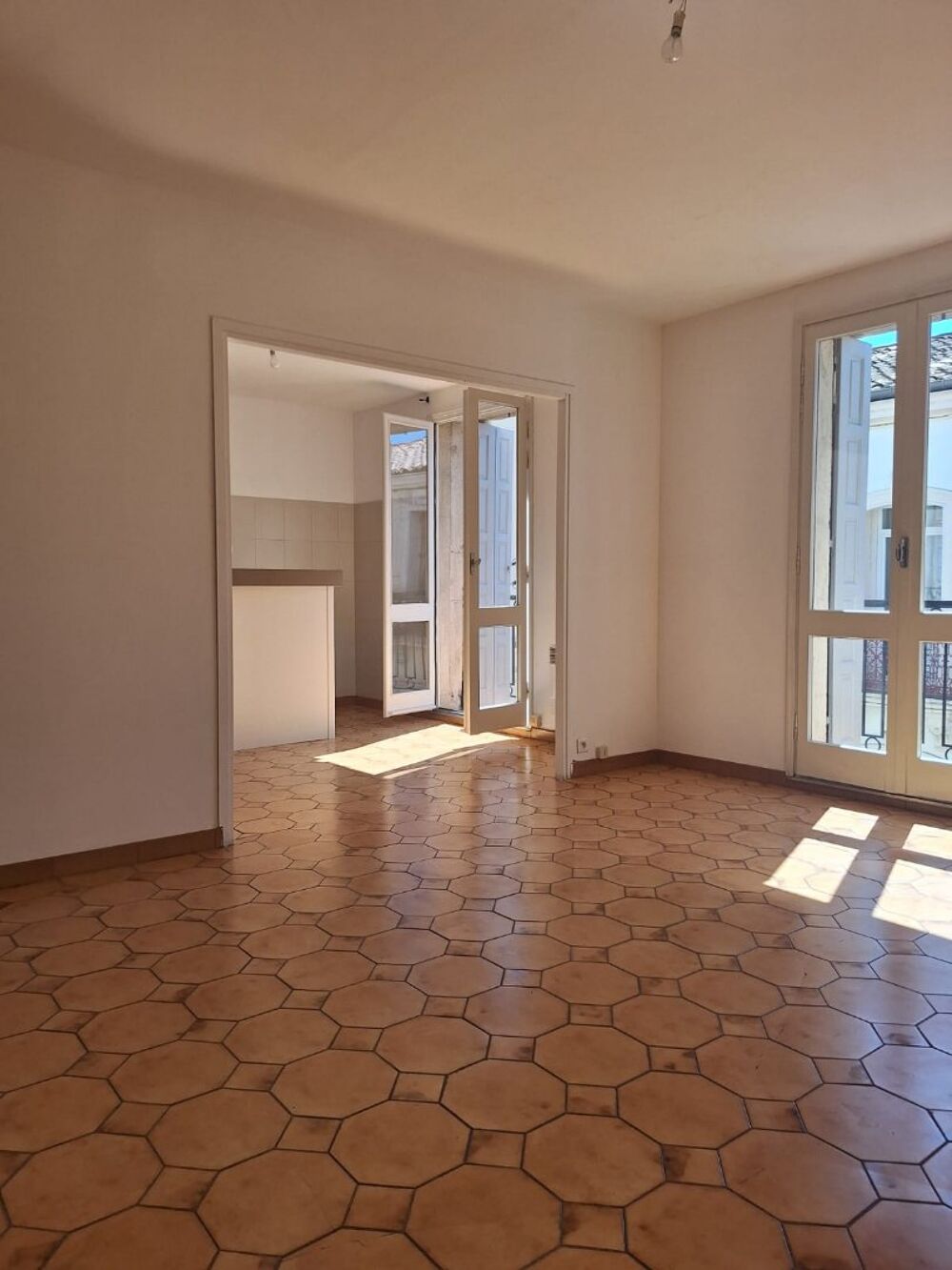Location Appartement Appartement Poussan