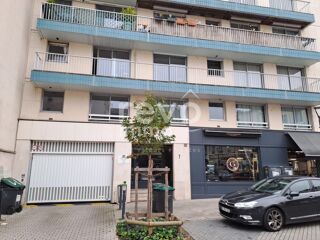  Parking / Garage � louer 