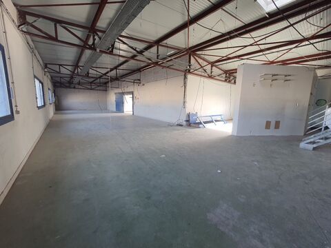 Local commercial 9600 34130 Mauguio