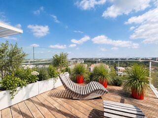  Appartement à louer 3 pièces 79 m²