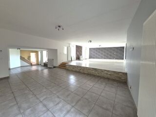  Maison à vendre 6 pièces 174 m²