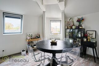  Immeuble à vendre 200 m² La chapelle d'armentieres