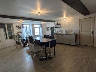  Maison � vendre 5 pi�ces 210 m�