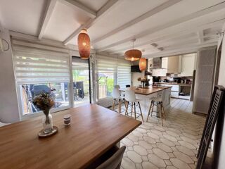  Maison à vendre 10 pièces 185 m²