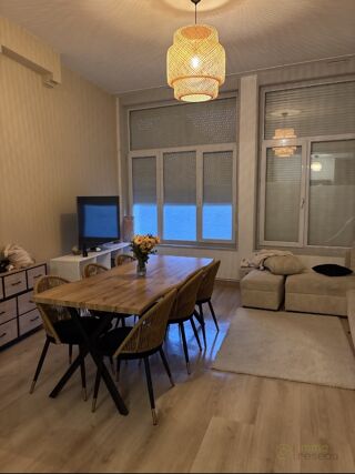  Immeuble à vendre 151 m²