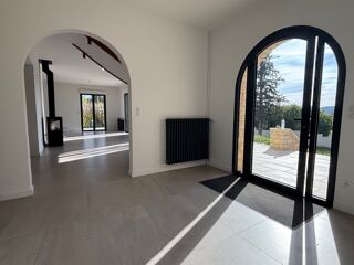  Maison  vendre 12 pices 339 m
