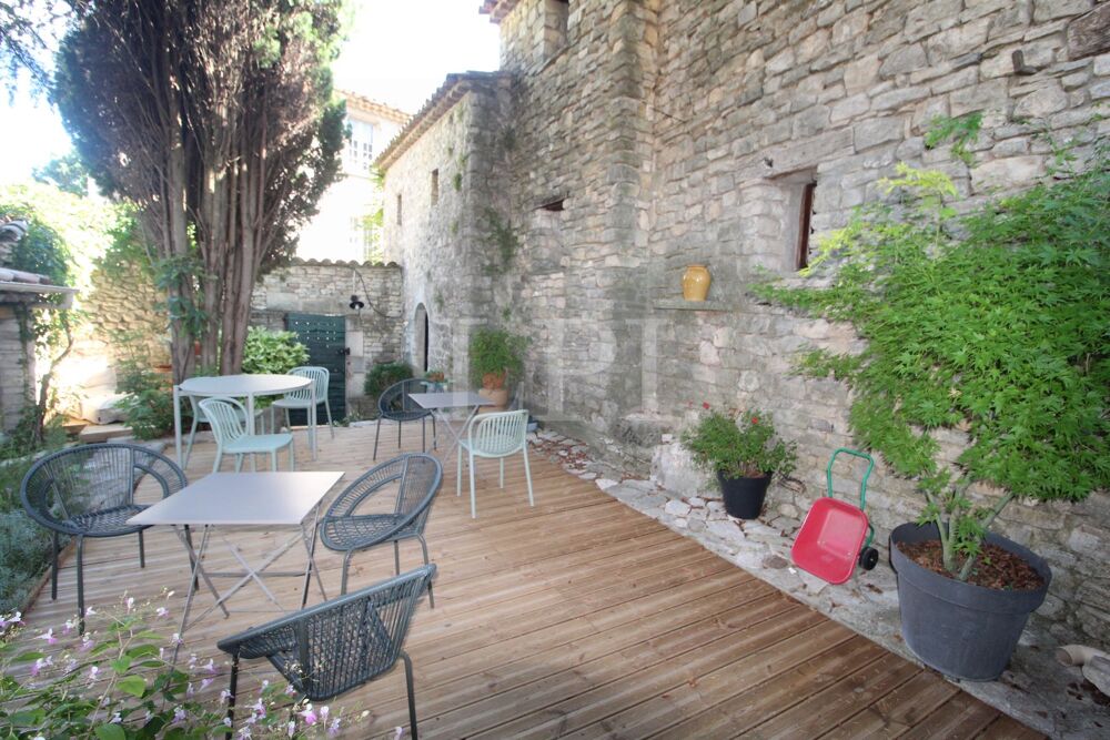 � vendre  Maison Saint-Martin-de-Castillon (84750)