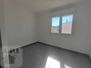  Appartement à louer 2 pièces 33 m²