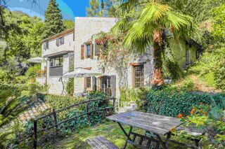  Villa à vendre 9 pièces 253 m²