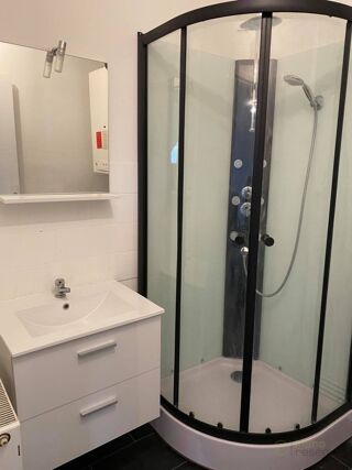  Immeuble à vendre 151 m²