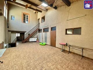  Immeuble � vendre 288 m�