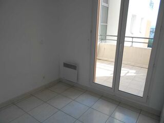  Appartement à louer 3 pièces 64 m²