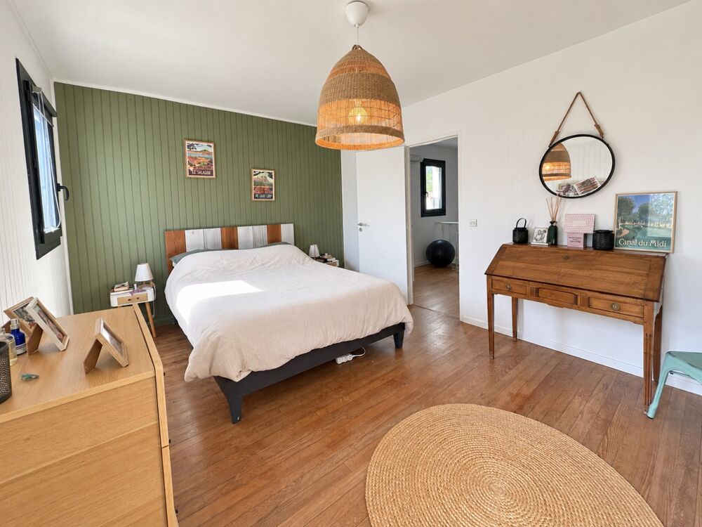 à vendre  Maison Saint-Clément-de-Rivière (34980)