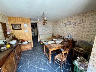  Villa � vendre 15 + pi�ces 266 m�