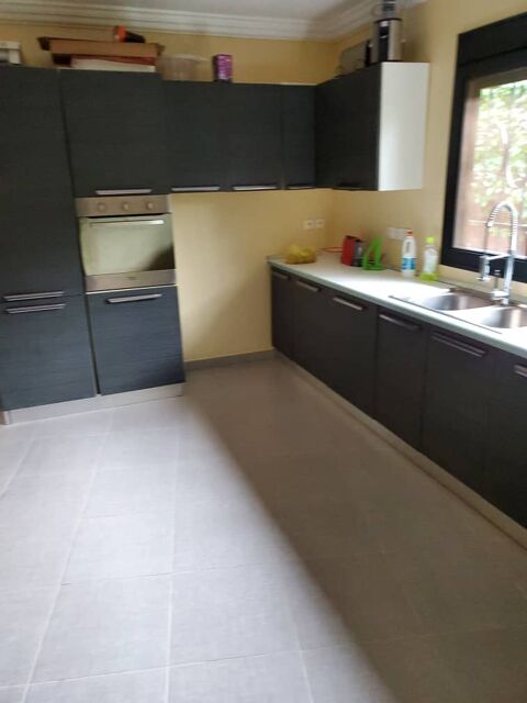  Maison � louer 5 pi�ces 300 m� Saly