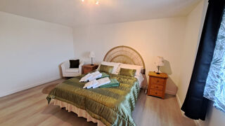  Villa � vendre 15 + pi�ces 430 m�