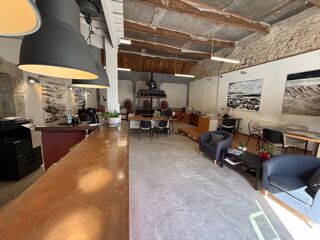  Immeuble à vendre 1 pièce 77 m²