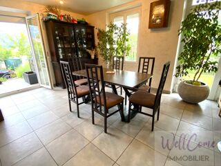  Maison  vendre 10 pices 210 m