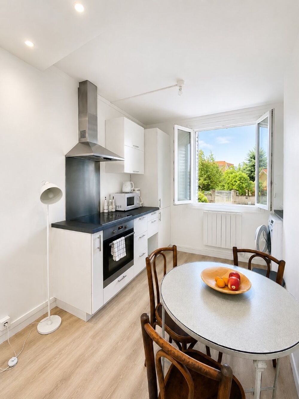 Appartement 4 pièces 53 m² · à Saint Genis Laval · 53 m² · 165 000 €