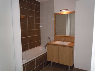  Appartement � louer 2 pi�ces 53 m�