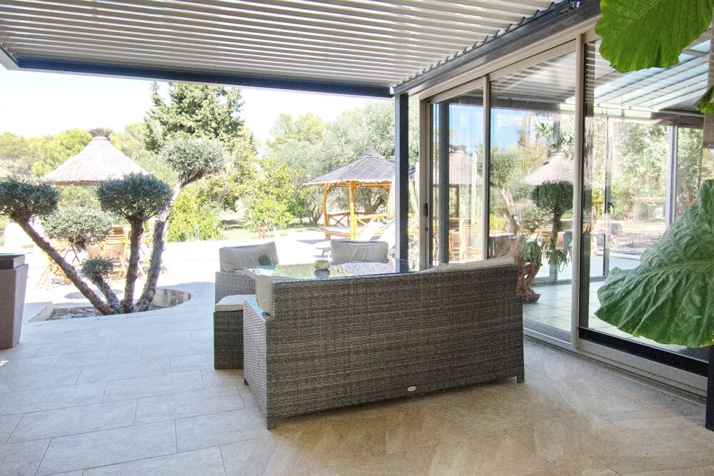 � vendre  Maison M�ze (34140)