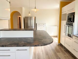  Maison à vendre 8 pièces 167 m²