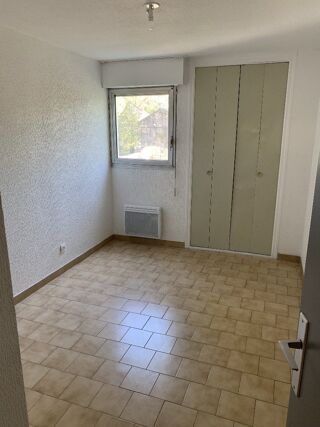  Appartement à louer 2 pièces 50 m²