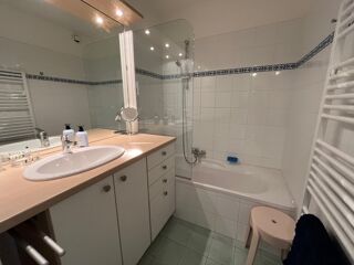  Appartement à louer 4 pièces 49 m²