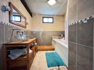  Maison � vendre 6 pi�ces 185 m� Grandru