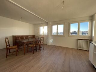  Appartement  vendre 4 pices 65 m
