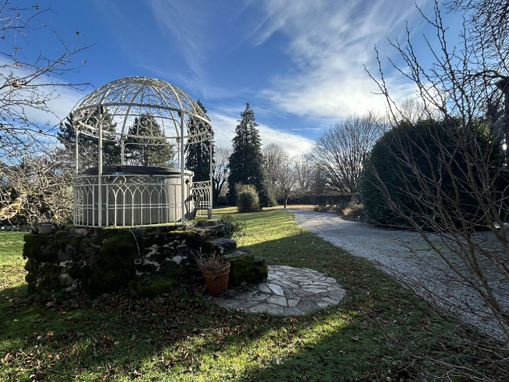 � vendre  Maison Mur-de-Barrez (12600)