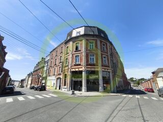  Immeuble � vendre 674 m�