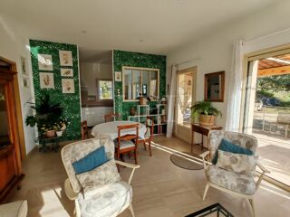  Maison � vendre 6 pi�ces 217 m�