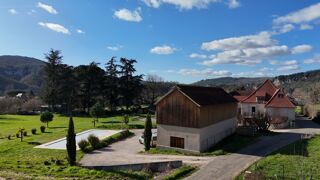  Maison � vendre 14 pi�ces 394 m�