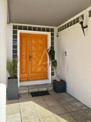  Maison � vendre 7 pi�ces 244 m�