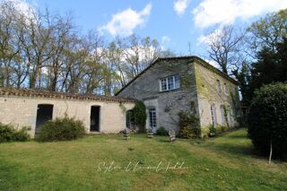  Maison à vendre 12 pièces 360 m²