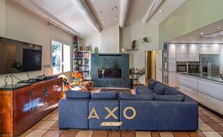  Villa à vendre 9 pièces 240 m²