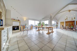  Villa à vendre 10 pièces 650 m²